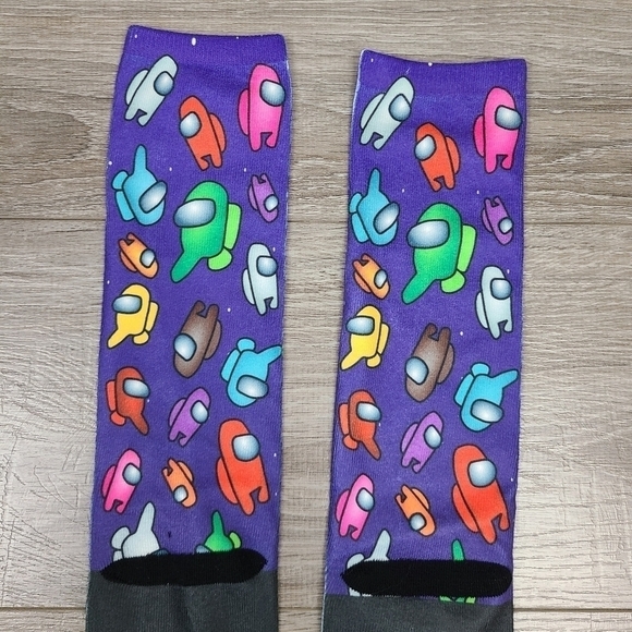 Two Pairs of Unisex Knee High Among Us Novelty Socks One Size - Picture 13 of 16